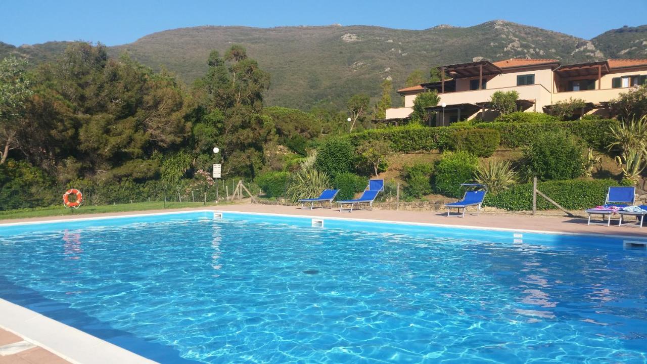 Nisporto Elbamare Residence Con Piscina מראה חיצוני תמונה